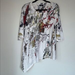 Inoah Asymmetrical Flowy Boho Graphic Oversized Tshirt